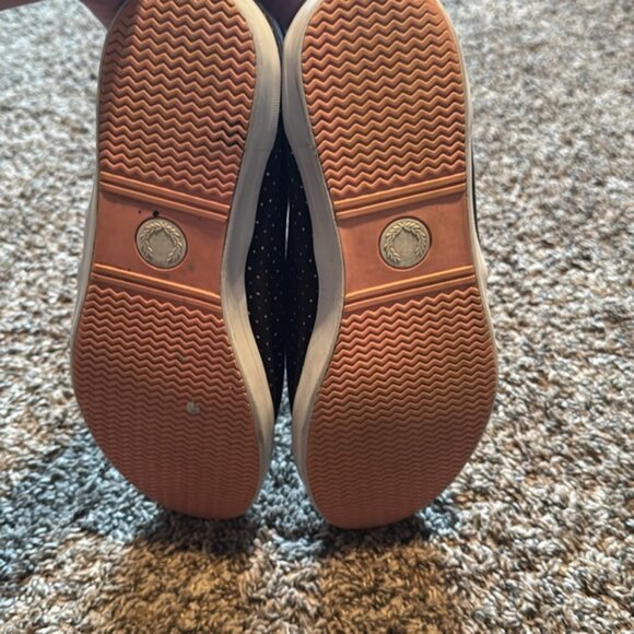 Fred Perry 8.5 Blue with dots Slipons - Picture 9 of 10